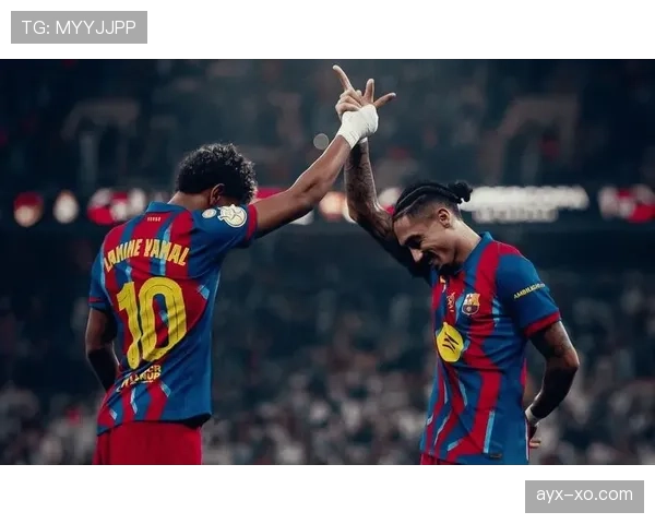 西甲焦点战：巴萨皇马再度交锋，强强对话引爆联赛争冠悬念