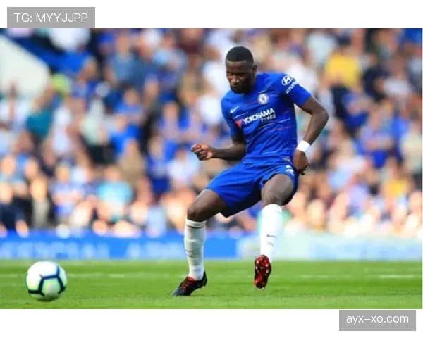 扎伊尔·埃梅里传球能力持续提升，助力球队近期表现稳健